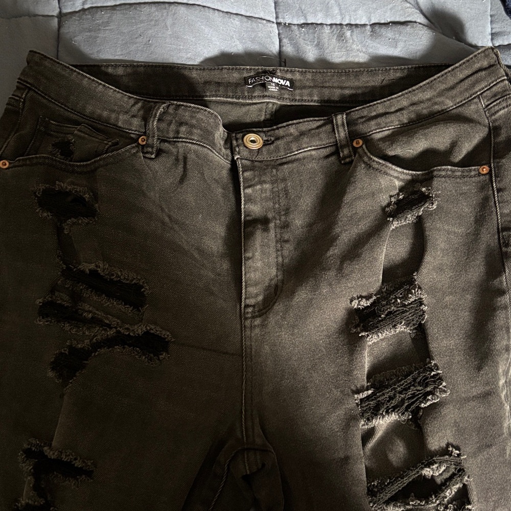 Fashion Nova Ripped Charcoal Jeans